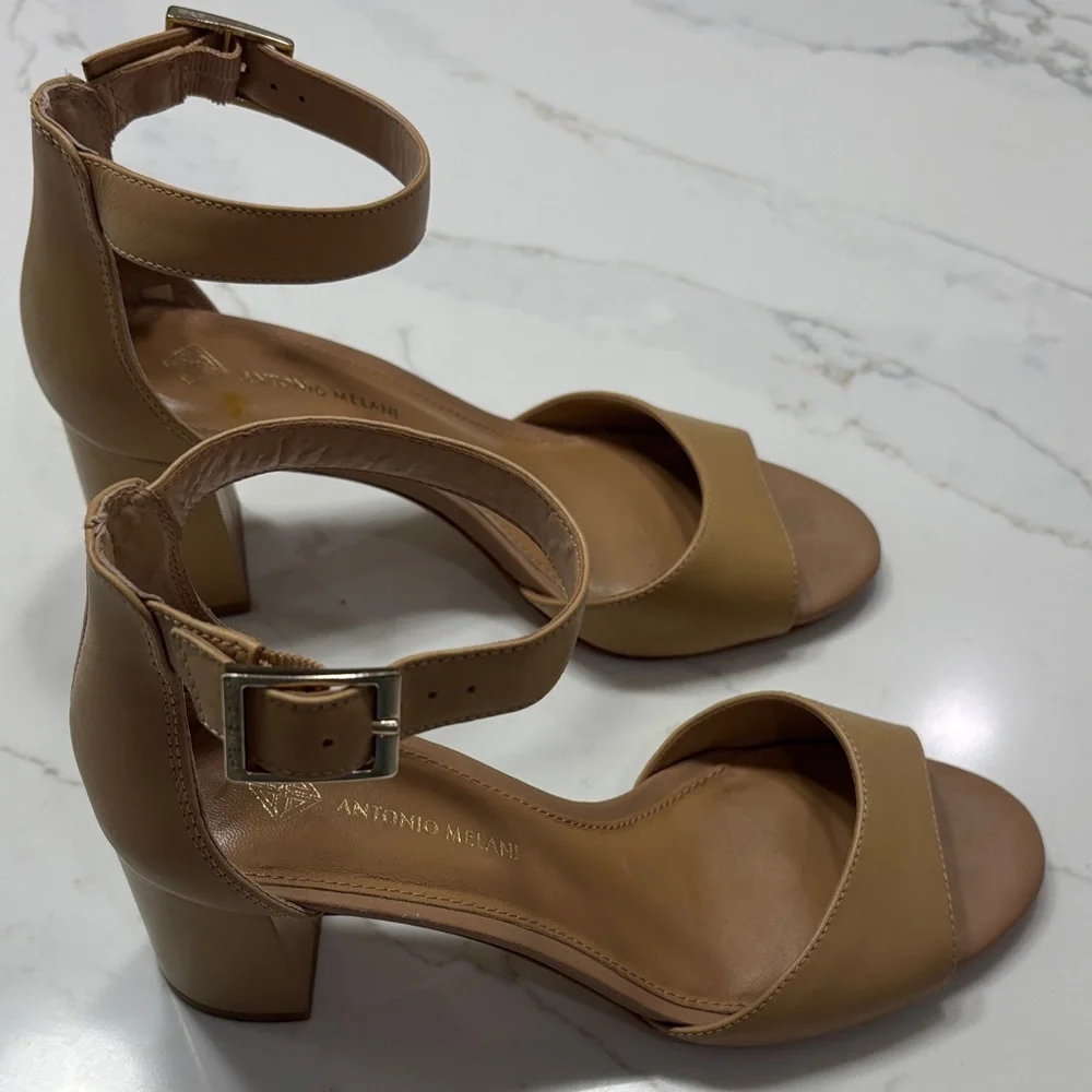 ANTONIO MELANI Tan Block Heel Sandals with Ankle Strap and Buckle
